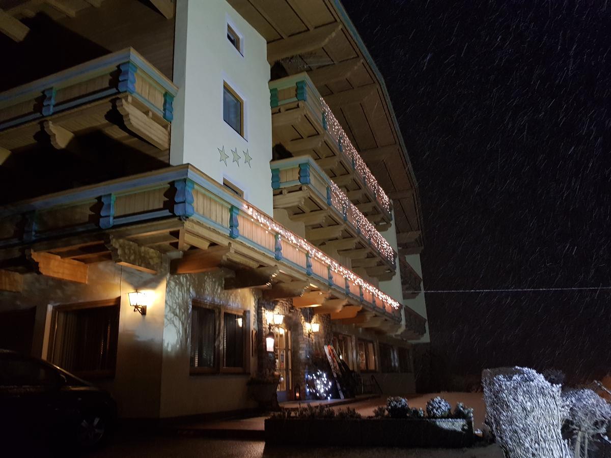 Hotel Gasthof Jaeger Zillertal Шліттерс Екстер'єр фото